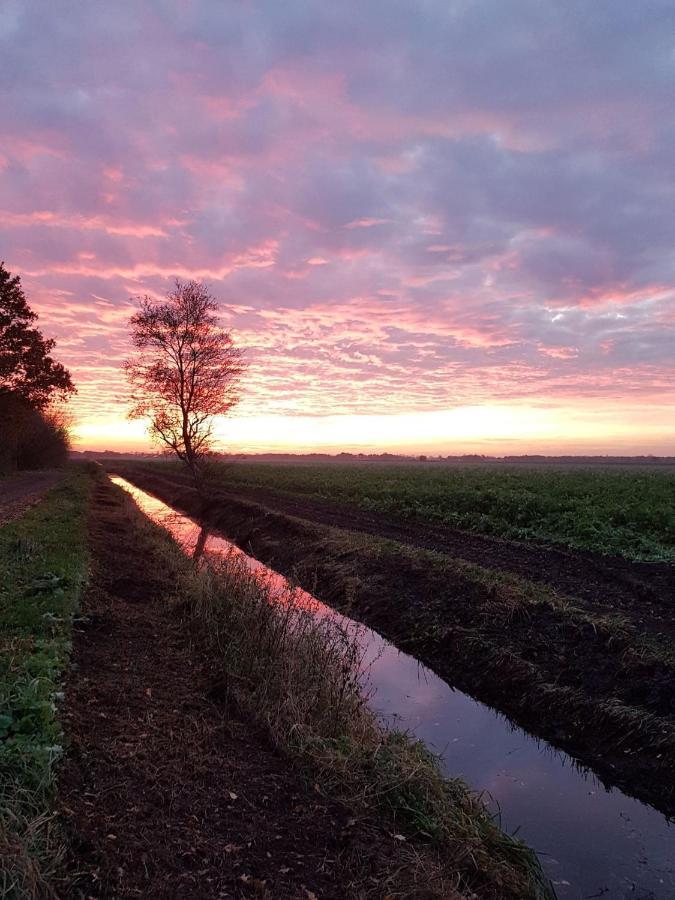 Drenths Landgoed, Welkom Thuis Annerveenschekanaal Extérieur photo